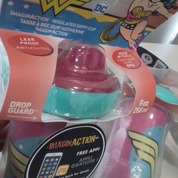 DC Superhero Girls Comic Wonder Woman Retro Insulated Sippy Cup 2 Pk NWT - Picture 8 of 10